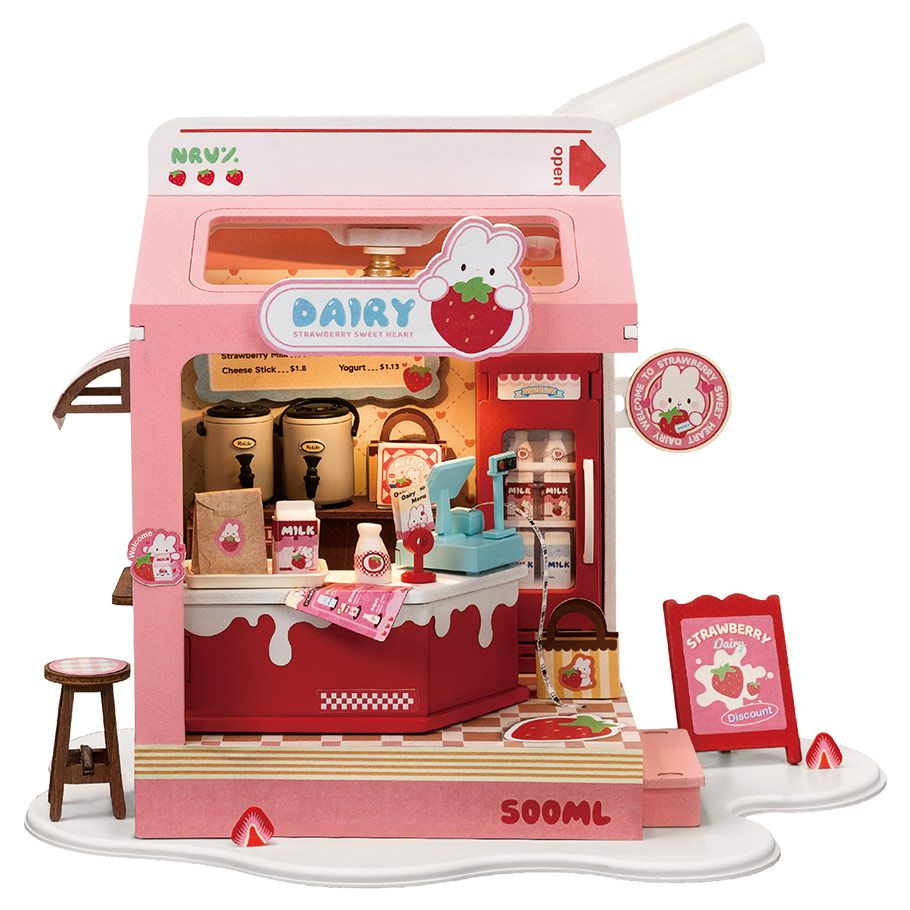 Strawberry Milk Box - 3D Miniature Scene – Tanuki Games
