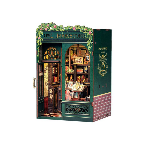 Owl Bookstore - 3D Miniature Scene